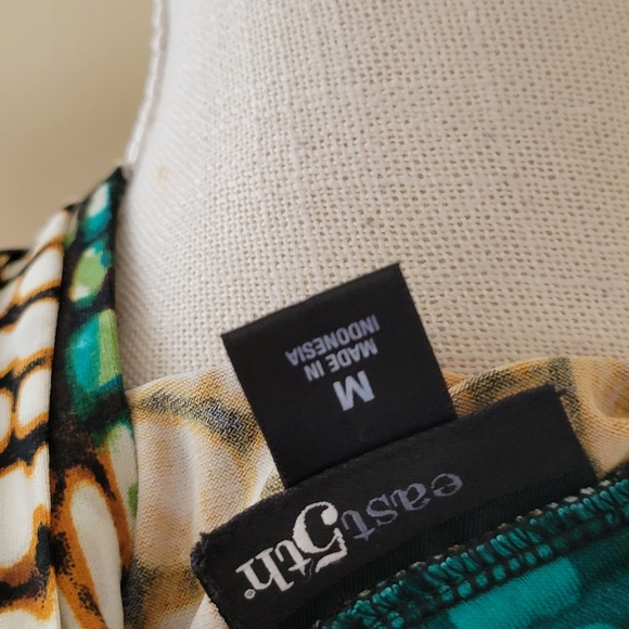 East 5th animal print blouse size medium - Picture 6 of 7